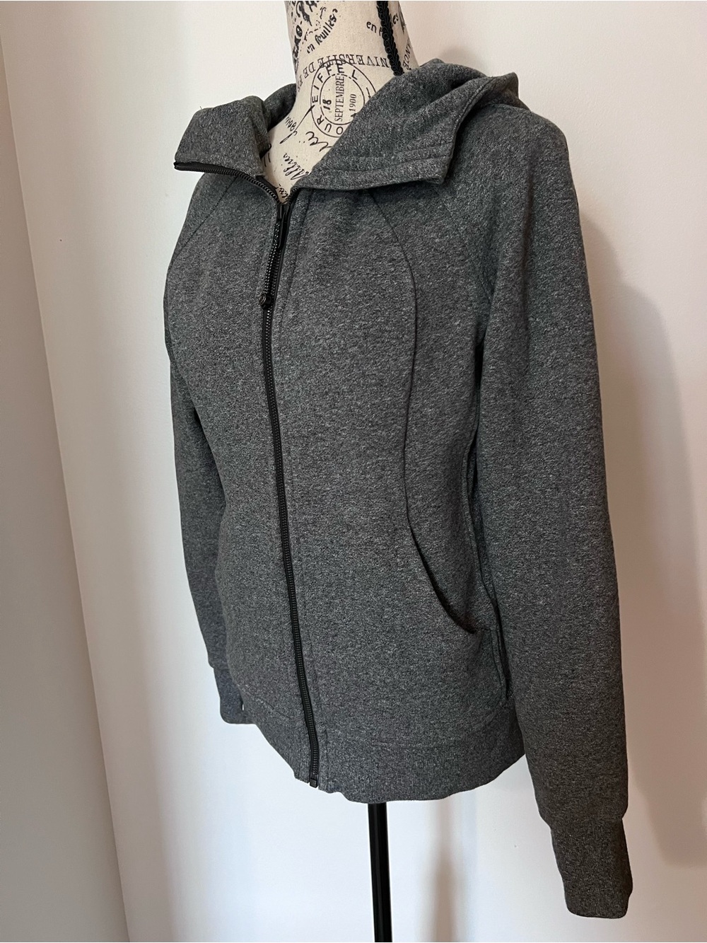 Lululemon Scuba Full Zip Hoodie Jacket Heathered Grey Size 8 - Picture 4 of 11